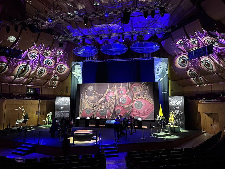 "DAL&Iacute;: SPELLBOUND  DIE AUSSTELLUNG" in der Alten Philharmonie im Fat Cat vom 02.02.-19.05.2024 (&copy;Foto: Martin Schmitz)